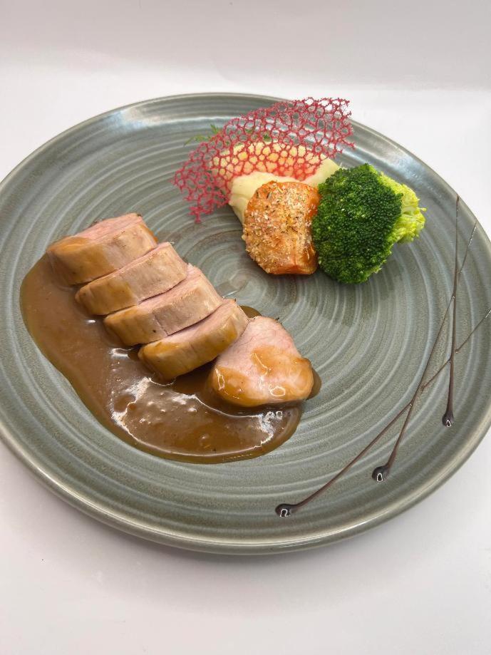 贝日里之家酒店 圣皮尔拉菲 外观 照片